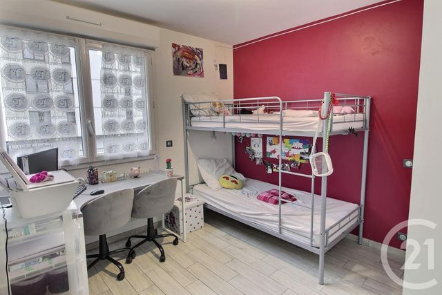 Afficher la photo en grand Appartement F3 à vendre - 3 pièces - 44.11 m2 - THONON LES BAINS - 74 - RHONE-ALPES - Century 21 Chablais - Léman