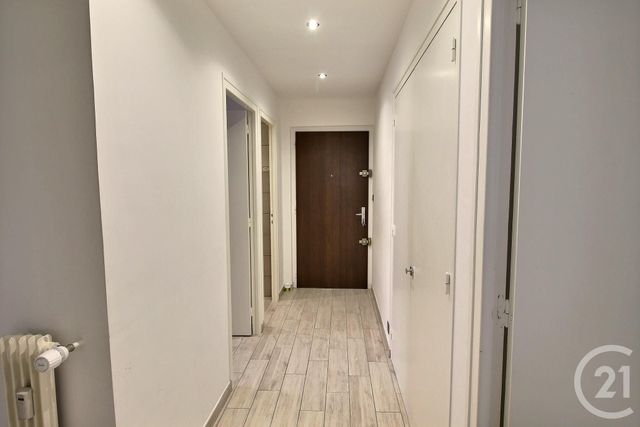 Afficher la photo en grand Appartement F3 à vendre - 3 pièces - 44.11 m2 - THONON LES BAINS - 74 - RHONE-ALPES - Century 21 Chablais - Léman