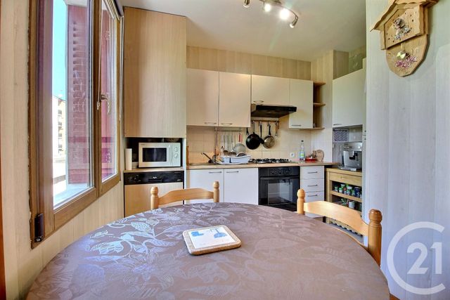Appartement F3 à vendre - 3 pièces - 55.0 m2 - THONON LES BAINS - 74 - RHONE-ALPES - Century 21 Chablais - Léman Appartement F3 à vendre - 3 pièces - 55.0 m2 - THONON LES BAINS - 74 - RHONE-ALPES - Century 21 Chablais - Léman