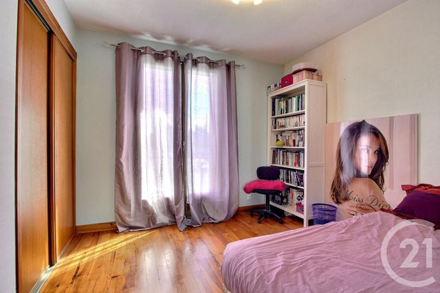 Appartement F3 à vendre - 3 pièces - 55.0 m2 - THONON LES BAINS - 74 - RHONE-ALPES - Century 21 Chablais - Léman Appartement F3 à vendre - 3 pièces - 55.0 m2 - THONON LES BAINS - 74 - RHONE-ALPES - Century 21 Chablais - Léman