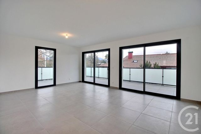 Afficher la photo en grand Appartement F4 à vendre - 4 pièces - 79.37 m2 - THONON LES BAINS - 74 - RHONE-ALPES - Century 21 Chablais - Léman
