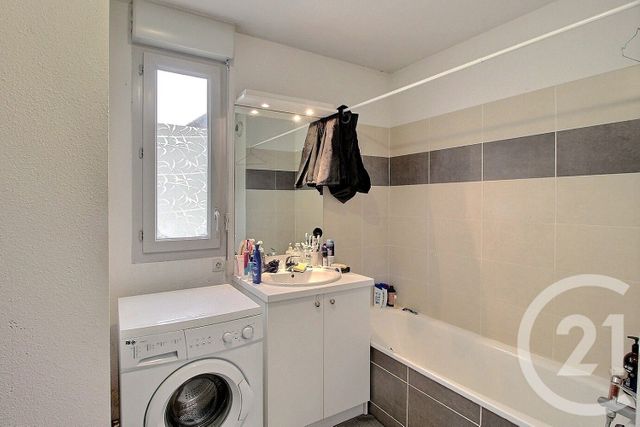 Appartement F3 à vendre - 3 pièces - 57.71 m2 - THONON LES BAINS - 74 - RHONE-ALPES - Century 21 Chablais - Léman