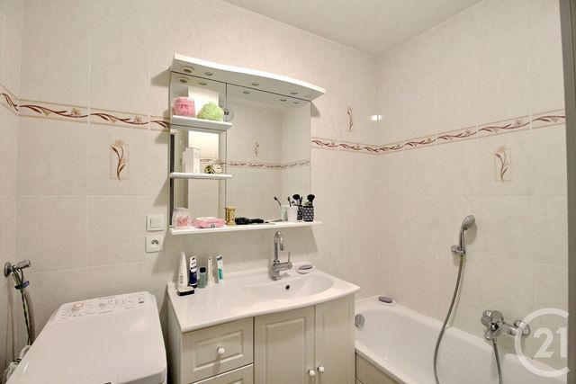 Appartement F3 à vendre - 3 pièces - 63.92 m2 - THONON LES BAINS - 74 - RHONE-ALPES - Century 21 Chablais - Léman