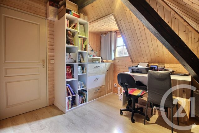 Appartement F5 à vendre - 5 pièces - 80.95 m2 - LYAUD - 74 - RHONE-ALPES - Century 21 Chablais - Léman