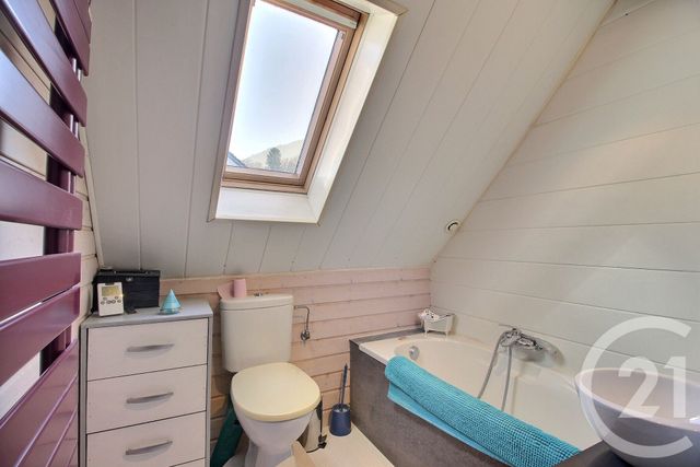 Appartement F5 à vendre - 5 pièces - 80.95 m2 - LYAUD - 74 - RHONE-ALPES - Century 21 Chablais - Léman