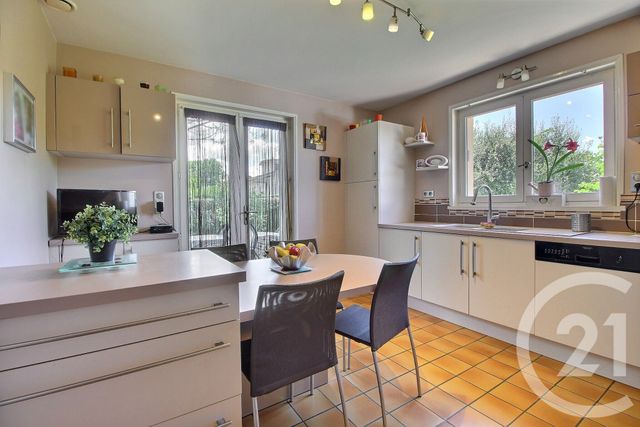 maison à vendre - 5 pièces - 119.28 m2 - PUBLIER - 74 - RHONE-ALPES - Century 21 Chablais - Léman