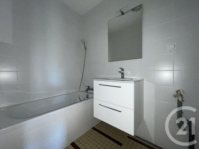 Appartement T4 à vendre - 4 pièces - 77.33 m2 - THONON LES BAINS - 74 - RHONE-ALPES - Century 21 Chablais - Léman