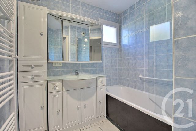 Appartement F4 à vendre - 4 pièces - 76.81 m2 - THONON LES BAINS - 74 - RHONE-ALPES - Century 21 Chablais - Léman
