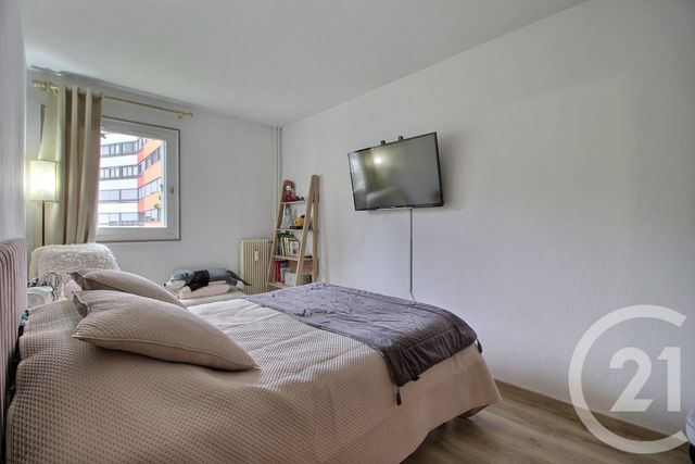 Appartement T4 à vendre - 5 pièces - 100.34 m2 - THONON LES BAINS - 74 - RHONE-ALPES - Century 21 Chablais - Léman