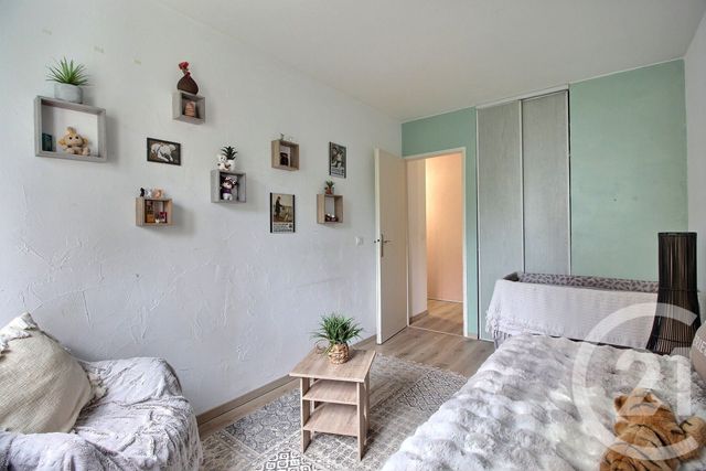 Appartement T4 à vendre - 5 pièces - 100.34 m2 - THONON LES BAINS - 74 - RHONE-ALPES - Century 21 Chablais - Léman
