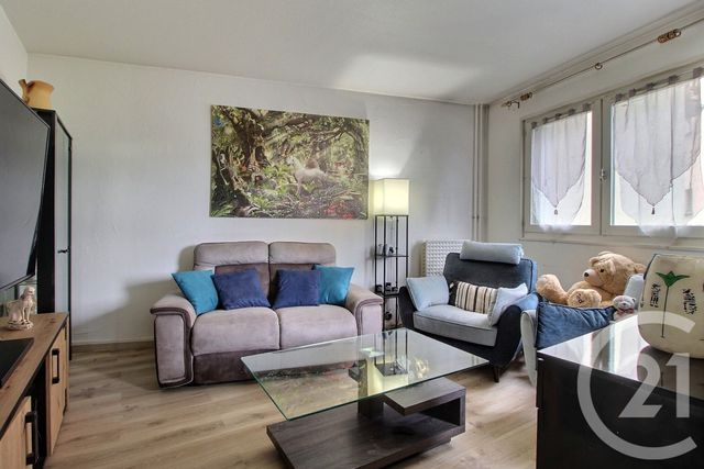 Appartement T4 à vendre - 5 pièces - 100.34 m2 - THONON LES BAINS - 74 - RHONE-ALPES - Century 21 Chablais - Léman